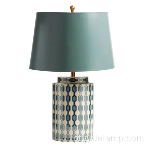 Lâmpada de mesa de cerâmica chinesa com iluminação LED elegante